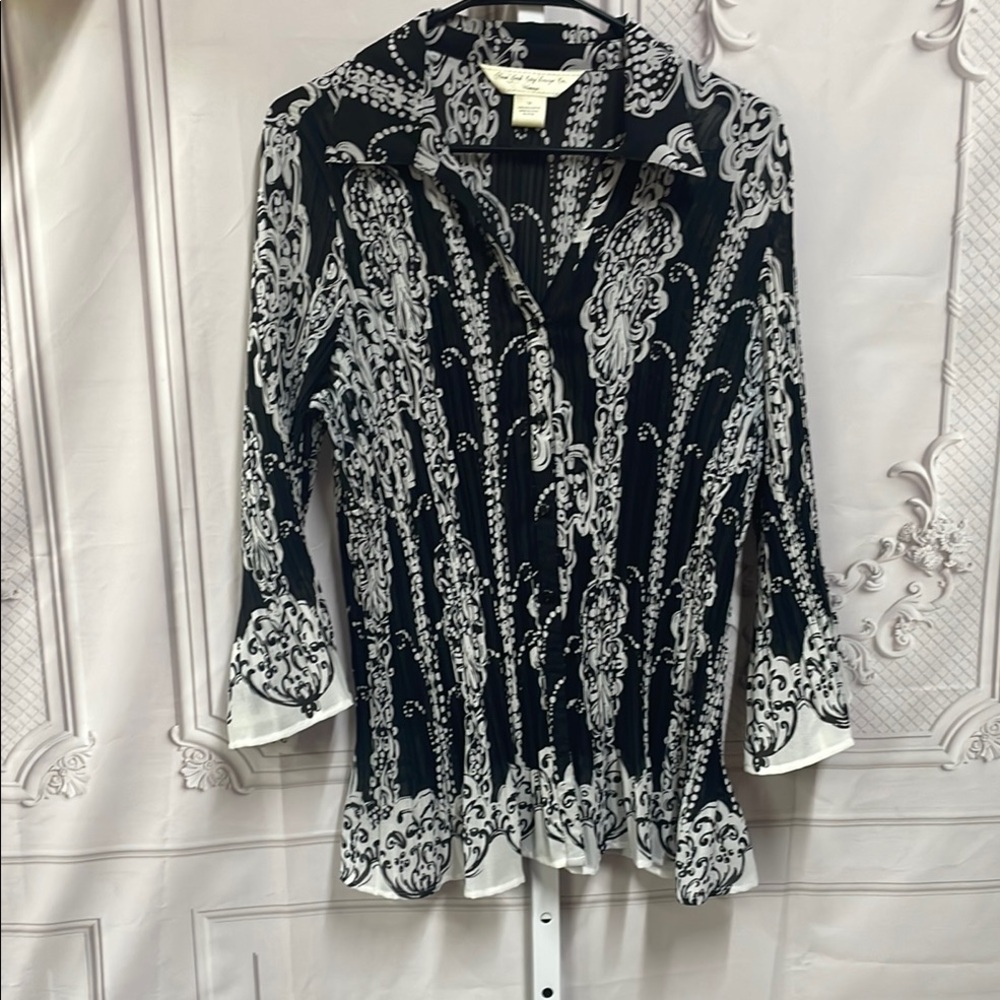 New York City Design Fitted Sheer Crinkled Bell Sleeve Y2K 1x Blouse Top